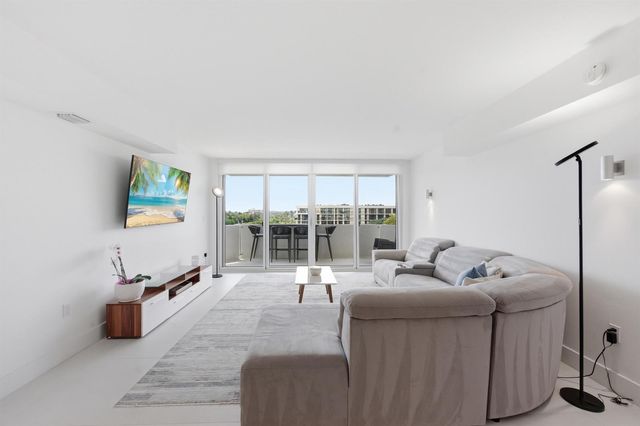 2773 S Ocean Boulevard 5140, Palm Beach, FL 33480