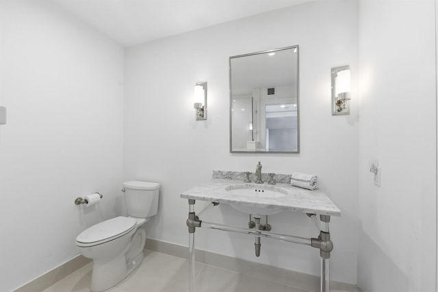 2773 S Ocean Boulevard 5140, Palm Beach, FL 33480