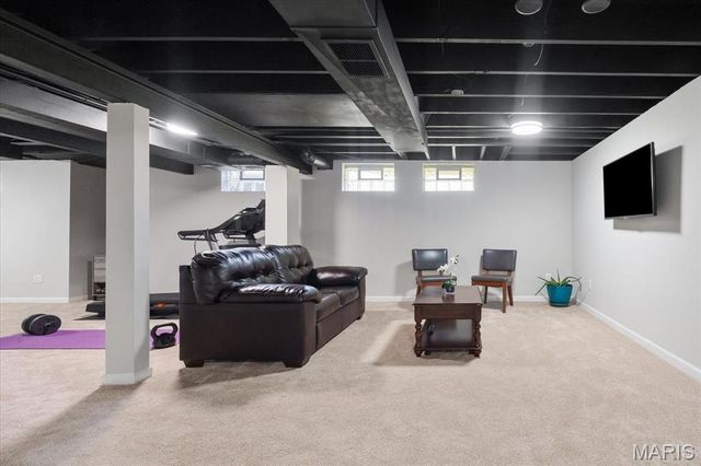 14901 Jockey Club Drive, Chesterfield, MO 63017