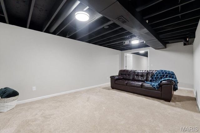 14901 Jockey Club Drive, Chesterfield, MO 63017