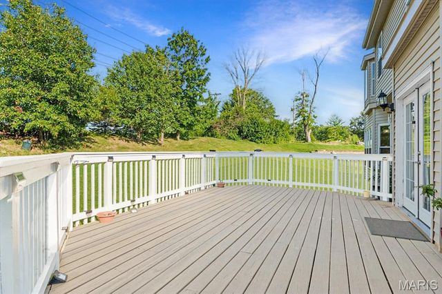 14901 Jockey Club Drive, Chesterfield, MO 63017