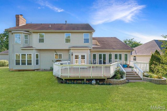 14901 Jockey Club Drive, Chesterfield, MO 63017