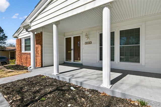 3265 Harness Drive, St Louis, MO 63033