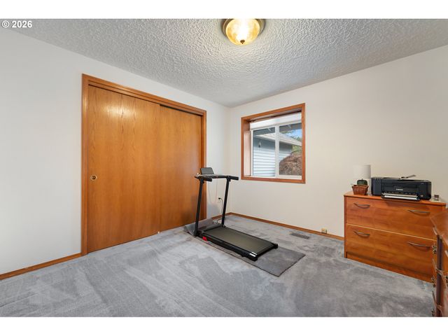 26302 Ne 206TH Ave, Battle Ground, WA 98604