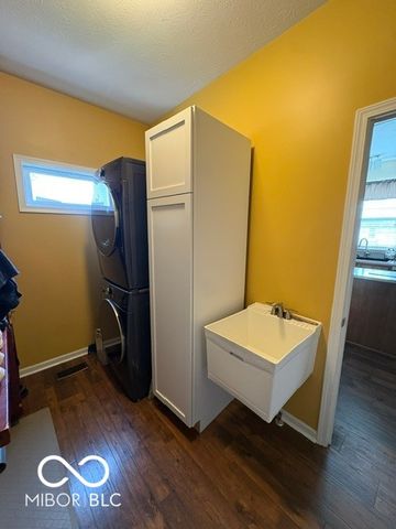 2142 Seneca Lane, Plainfield, IN 46168