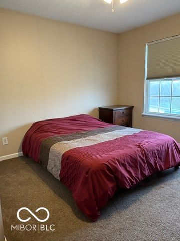 2142 Seneca Lane, Plainfield, IN 46168