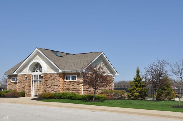 2142 Seneca Lane, Plainfield, IN 46168