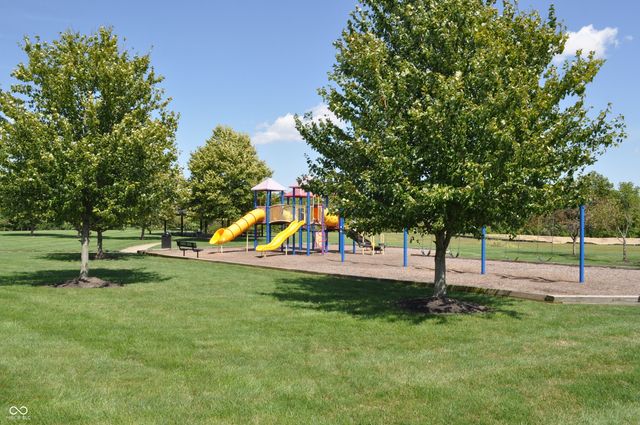 2142 Seneca Lane, Plainfield, IN 46168