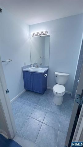 102 Central Park Place 102, Ramsey, NJ 07446