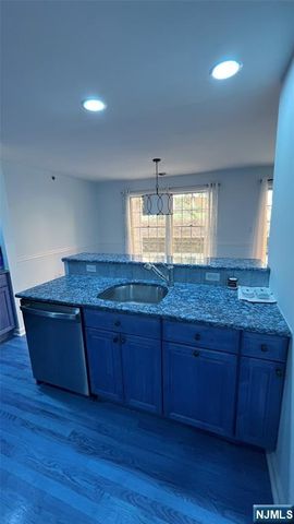 102 Central Park Place 102, Ramsey, NJ 07446