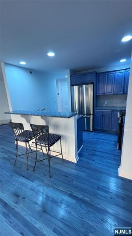 102 Central Park Place 102, Ramsey, NJ 07446