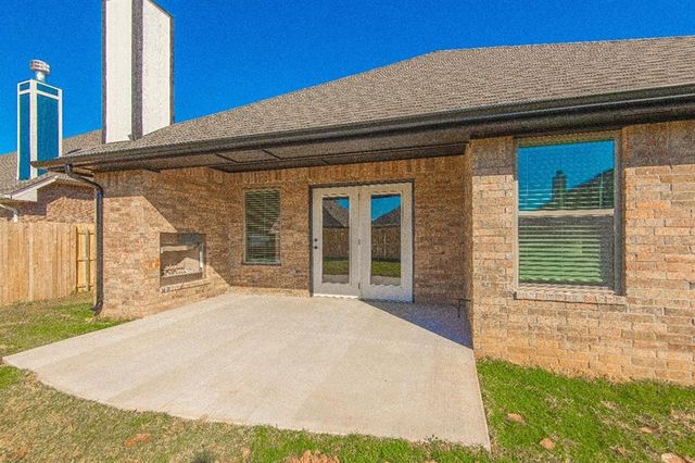 12101 Katie Ridge Road, Yukon, OK 73099
