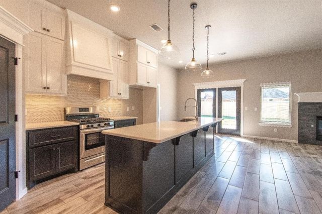 12101 Katie Ridge Road, Yukon, OK 73099