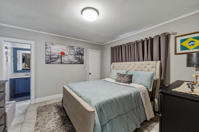 340 NE 44th Court, Deerfield Beach, FL 33064