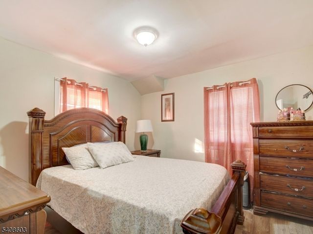 238 E 8Th Ave, Roselle Boro, NJ 07203