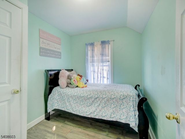 238 E 8Th Ave, Roselle Boro, NJ 07203