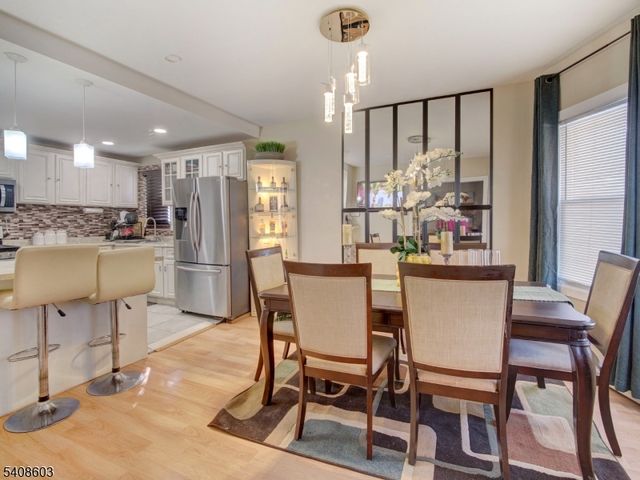 238 E 8Th Ave, Roselle Boro, NJ 07203