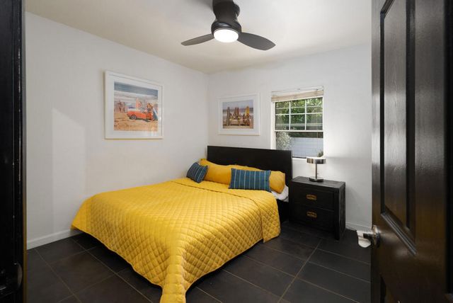 3882 E Sunny Dunes Road, Palm Springs, CA 92264