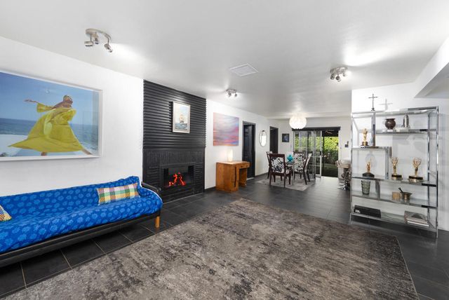 3882 E Sunny Dunes Road, Palm Springs, CA 92264