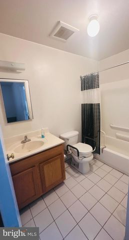 1521 N UBER ST, Philadelphia, PA 19121