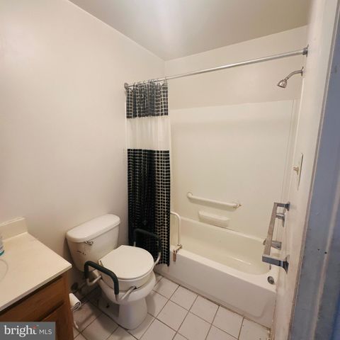 1521 N UBER ST, Philadelphia, PA 19121