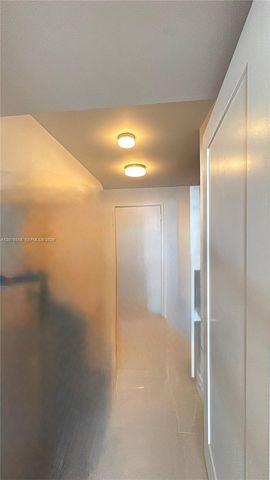 209 N Fort Lauderdale Beach Boulevard 10A, Fort Lauderdale, FL 33304