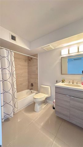 209 N Fort Lauderdale Beach Boulevard 10A, Fort Lauderdale, FL 33304