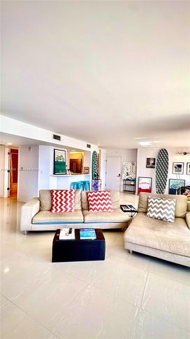 209 N Fort Lauderdale Beach Boulevard 10A, Fort Lauderdale, FL 33304