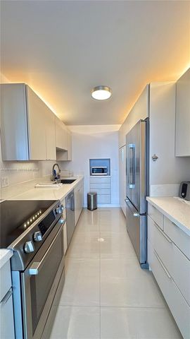 209 N Fort Lauderdale Beach Boulevard 10A, Fort Lauderdale, FL 33304