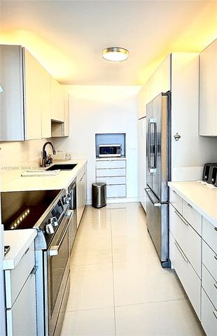 209 N Fort Lauderdale Beach Boulevard 10A, Fort Lauderdale, FL 33304