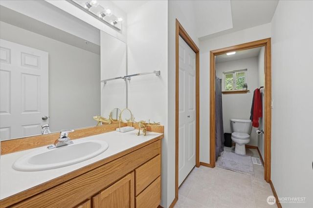 6534 NE 198th Street, Kenmore, WA 98028