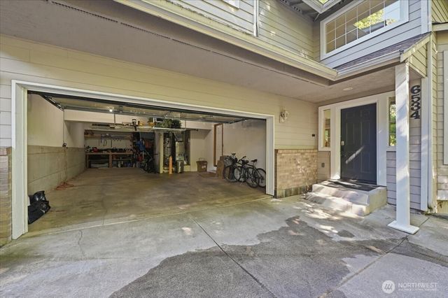 6534 NE 198th Street, Kenmore, WA 98028