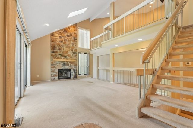 9 Brook St, Franklin Twp., NJ 08873