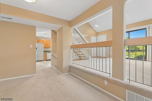 9 Brook St, Franklin Twp., NJ 08873