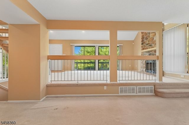 9 Brook St, Franklin Twp., NJ 08873