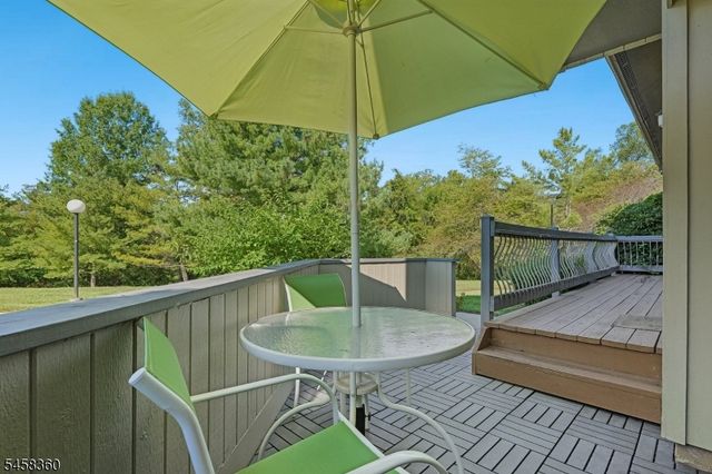 9 Brook St, Franklin Twp., NJ 08873