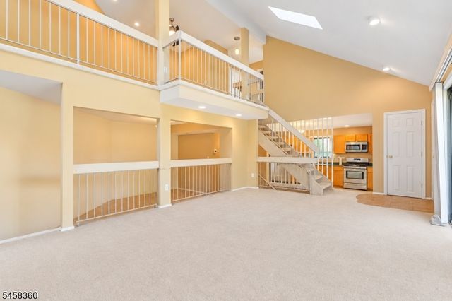 9 Brook St, Franklin Twp., NJ 08873