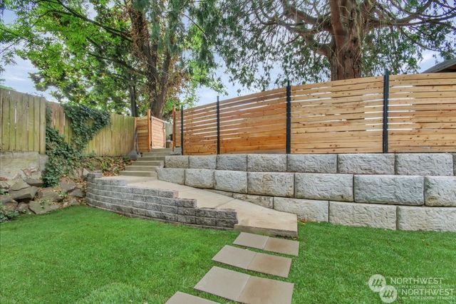 4636 S Othello, Seattle, WA 98118