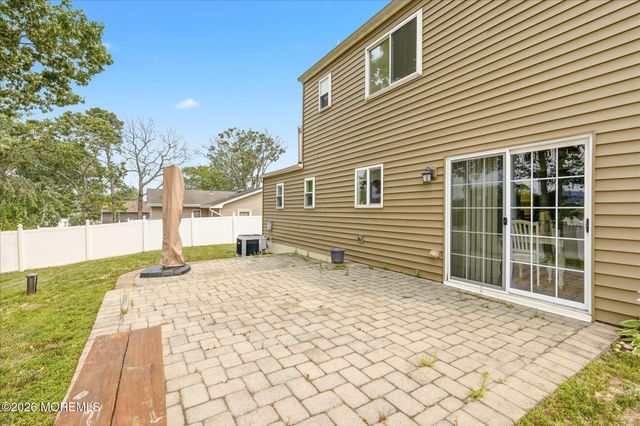 1948 Teakwood Road, Toms River, NJ 08753