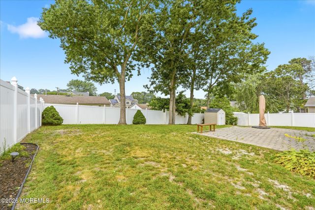 1948 Teakwood Road, Toms River, NJ 08753