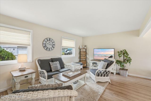 1948 Teakwood Road, Toms River, NJ 08753