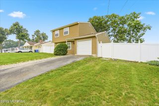 1948 Teakwood Road, Toms River, NJ 08753