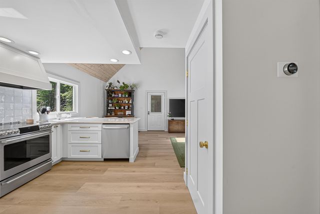 209 Lakeshore Drive, Gilmanton, NH 03237