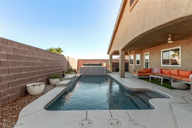 74 Horseweed Circle, Henderson, NV 89002