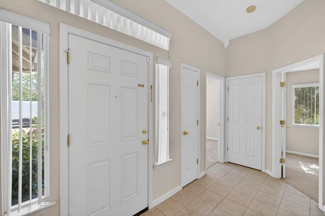 2395 Cayman Dr, Lodi, CA 95240