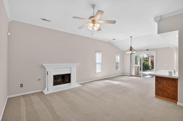 2395 Cayman Dr, Lodi, CA 95240