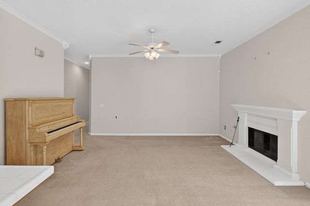 2395 Cayman Dr, Lodi, CA 95240