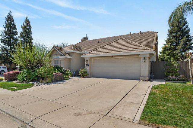 2395 Cayman Dr, Lodi, CA 95240