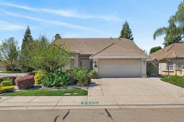 2395 Cayman Dr, Lodi, CA 95240