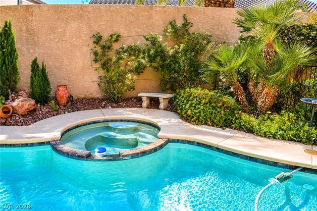 8205 Lucky Charm Court, Las Vegas, NV 89149